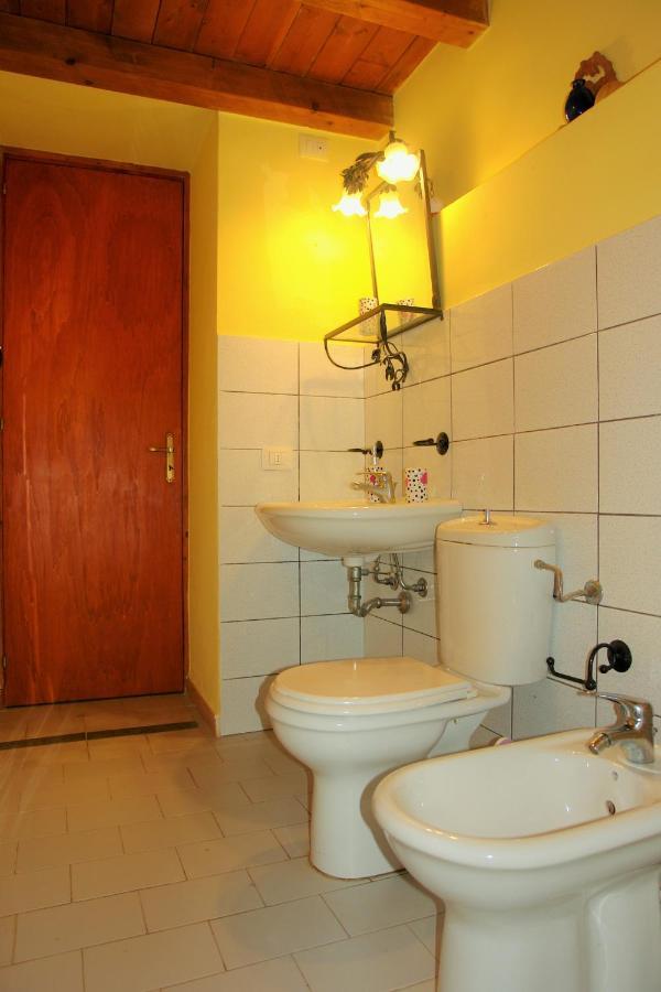 Vinciucci Bed & Breakfast Ispica Bagian luar foto