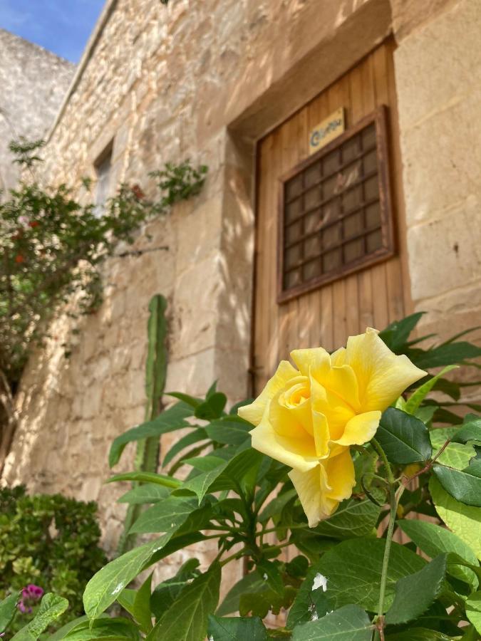 Vinciucci Bed & Breakfast Ispica Bagian luar foto