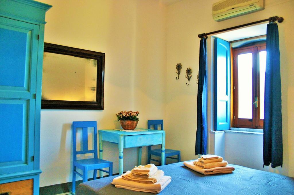 Vinciucci Bed & Breakfast Ispica Bagian luar foto